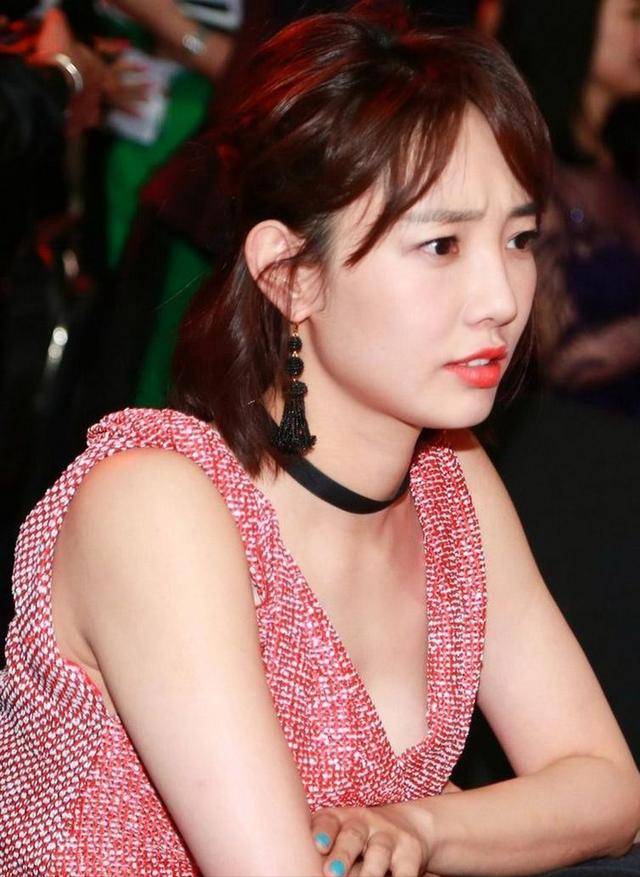 “一指禅”过后，白百何为什么还能将口碑扭转？原来二婚老公是他