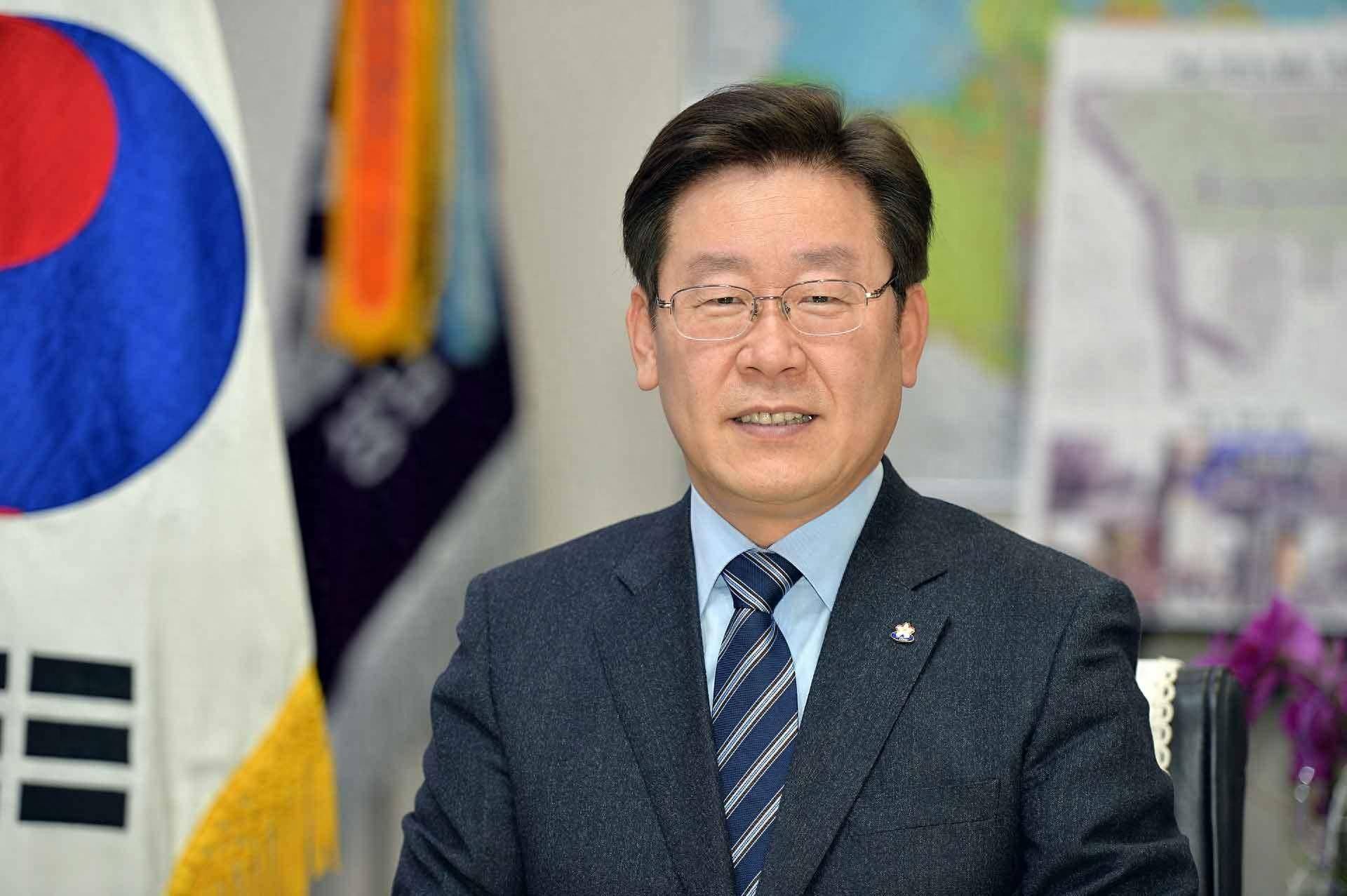 李在明胜利无望？李明博、朴槿惠联手，韩国大选进入白热化阶段！