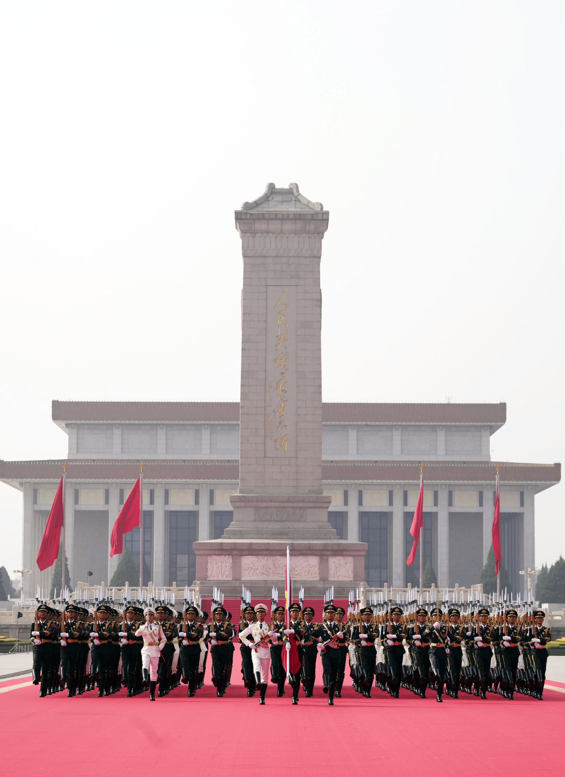 观看“九三"阅兵的感慨与感悟