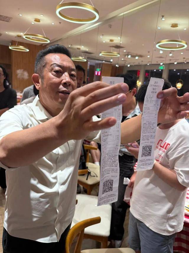 罗永浩悬赏10万,征集西贝预制菜线索