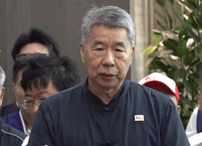 临门一脚生变！ 国民党主席选举一人突然退选，马英九态度大转弯，台媒一致看好郑丽文？